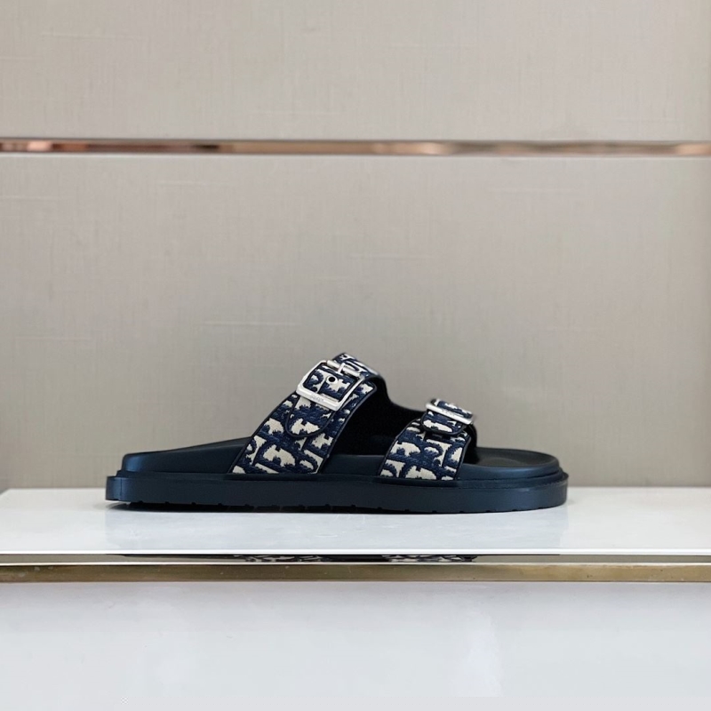 ch**an D*or slippers